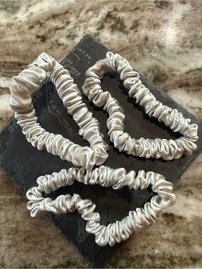 Set of 3 Mulberry Silk SlipLike Hair Scrunchie Set Gray  - 3 Pack